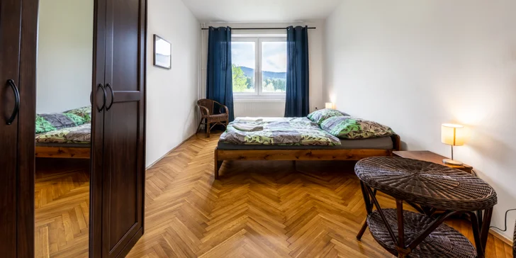 Ubytujete sa v apartmánoch U Studánky až pre 6 osôb.