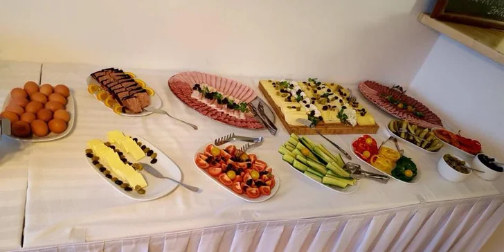 Horský hotel s polopenzí i s výletem na Sněžku za východem slunce