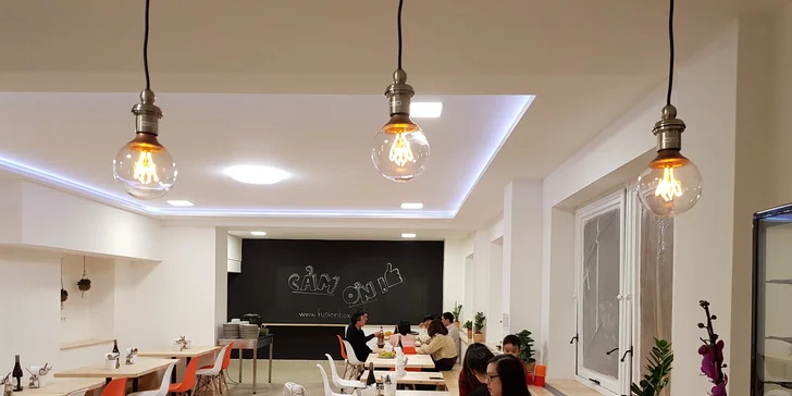 Moderní vietnamská kuchyně: Phorrito nebo Bún bò Nam Bộ pro 1 či 2