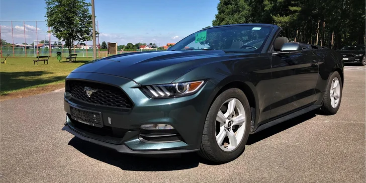 Za volantem legendy: půjčte si kabriolet Ford Mustang na den i víkend