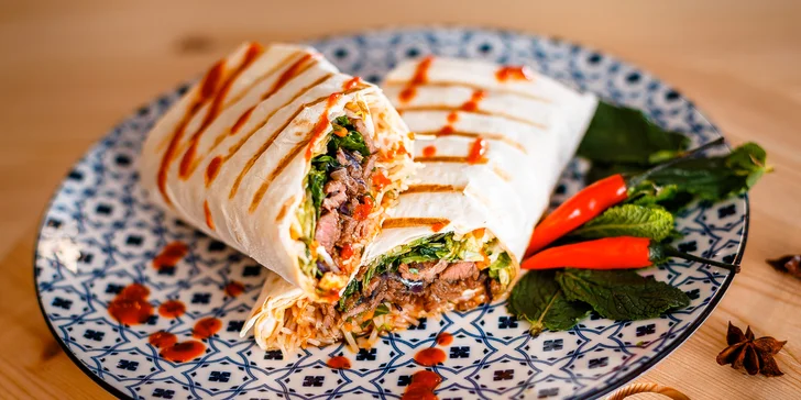 Moderní vietnamská kuchyně: Phorrito nebo Bún bò Nam Bộ pro 1 či 2