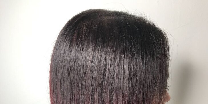 Foukaná, regenerační kúra i módní barvení pro všechny délky vlasů