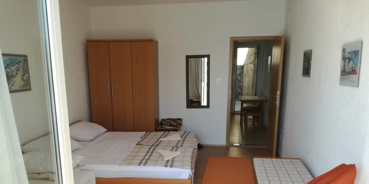 Chorvatsko/Živogošce: 7 nocí ve vybavených apartmánech vč. dopravy