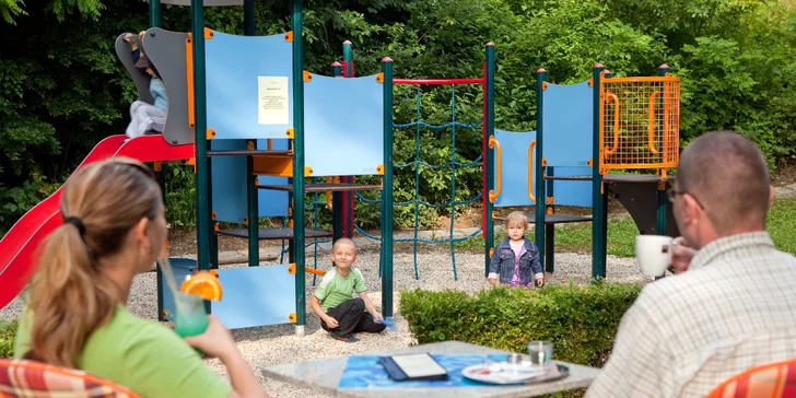 Relax v Trenčianských Teplicích: Neomezené wellness i slevy na procedury