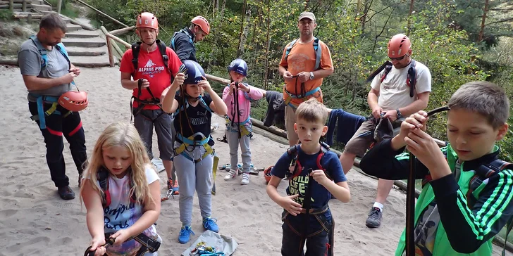 Kurz via ferrata nebo kurz přežití v přírodě pro malé i velké dobrodruhy