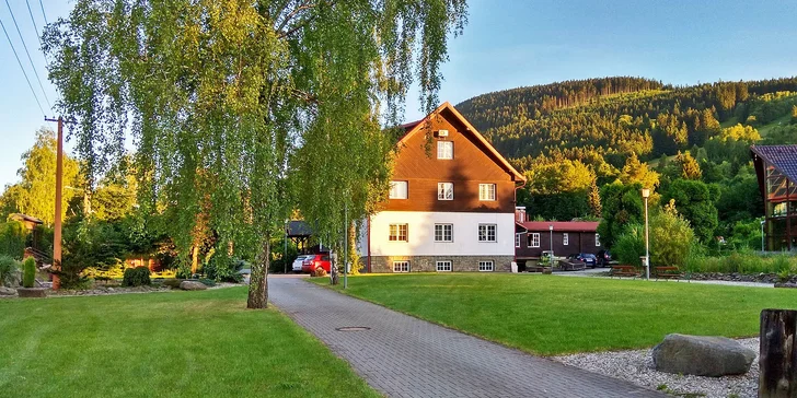 Babí léto a podzim v Beskydech se snídaní a saunou