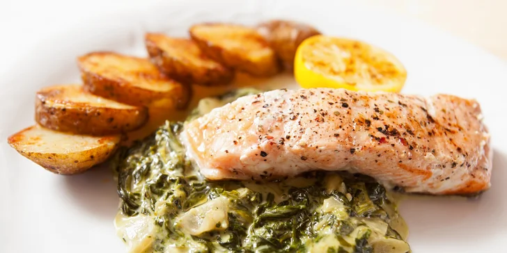 4chodové menu pro 2: portobello, polévka gazpacho i grilovaný filet z lososa