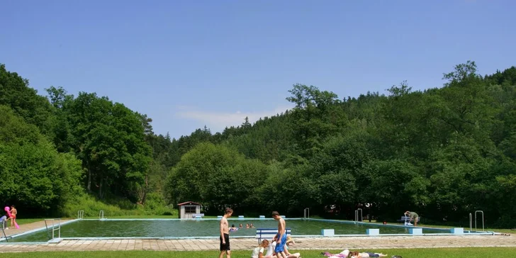 Vstup do lanového parku Machův mlýn vč. přístupu do venkovního bazénu