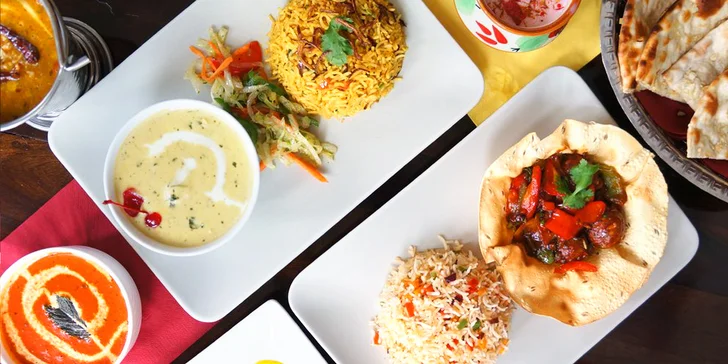 Tříchodové indické menu pro dvě osoby: hlavní chod a předkrm podle výběru
