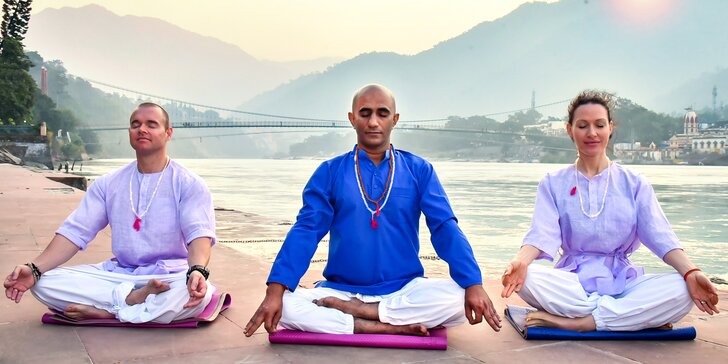 Celodenní workshop jógy s indickým guru jogi Simantem: 8 hodin cvičení