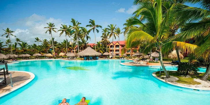 Adults only hotel Punta Cana Princess láká nejen na velký bazén.