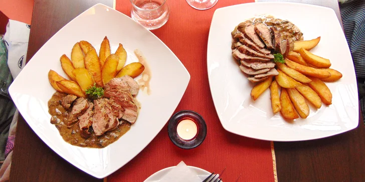 Tříchodové menu pro 2: telecí maminha, francouzská palačinka i džbánek vína