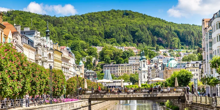 Klid v hotelu u lázeňského lesa vč. bazénu, sauny a možnosti masáže i vířivky
