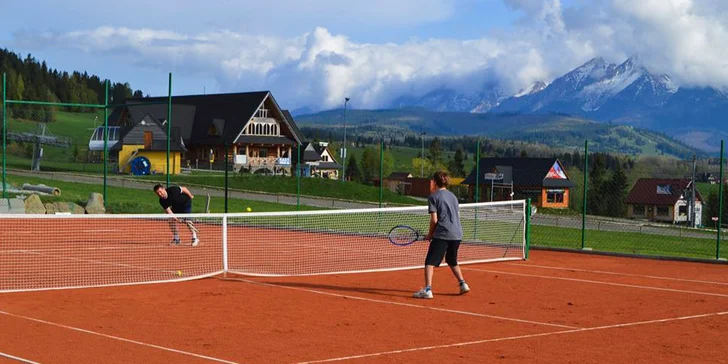 Aktivní léto nebo podzim pro 2 v polských Tatrách: polopenze a bazén