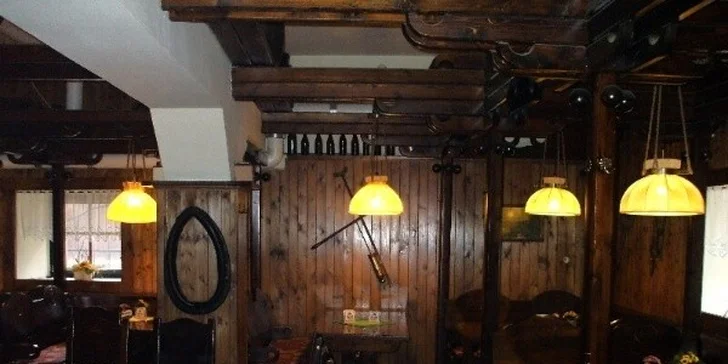 Pivovarské masové špízy a hranolky pro dvě osoby