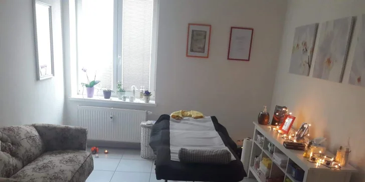 Celotělová tradiční thajská masáž Nuad Phaen Boran aneb Jóga pro líné