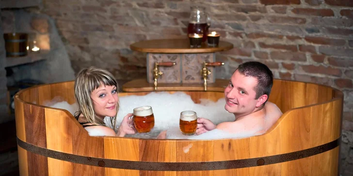 Otevřený voucher ve výši 500–2000 Kč na cokoli na Zámku Zábřeh: ubytování, restaurace i wellness