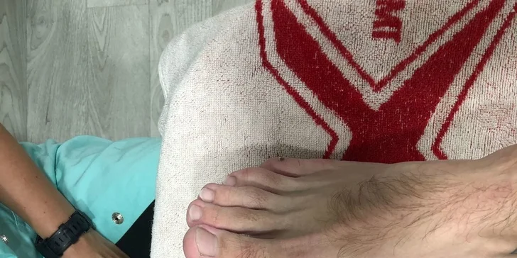 Profesionální mokrá pedikúra pro dámy i pány podle výběru