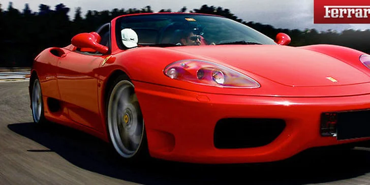 Zážitková jízda po dálnici ve Ferrari F360