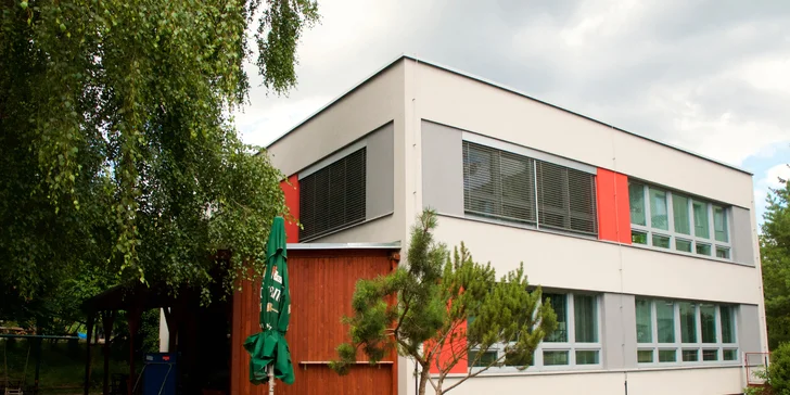 Zábava kousek od Campus Square: kulečník i možnost opékání špekáčků
