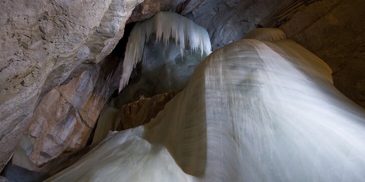 Výlet na Dachstein: jeskyně i vyhlídka Pět prstů