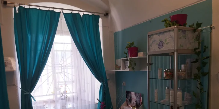 Prodloužení řas metodou řasa na řasu pro oslnivý pohled
