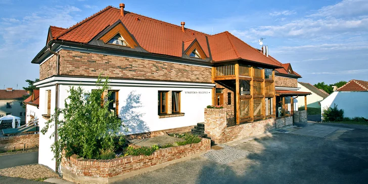 Okoštujte dobré víno: 3denní pobyt ve Vinařství Přítluky s degustací a večeří