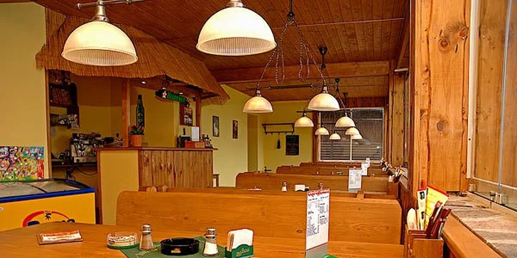 Pohodový pobyt pár kroků od Lipna pro dva: polopenze, vířivka a sekt