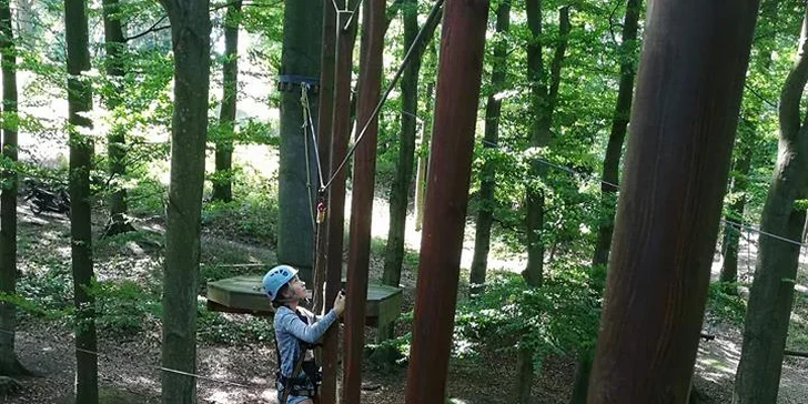 Vstup pro dospělého do lanového centra i na expozici Zámecký okruh na zámku Zbiroh