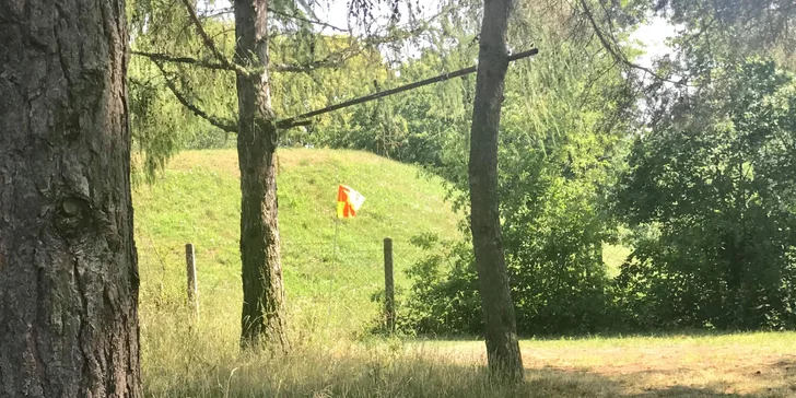 Zábava pro celou rodinu: vstupné na šestnáctijamkové hřiště FotbalGolfu