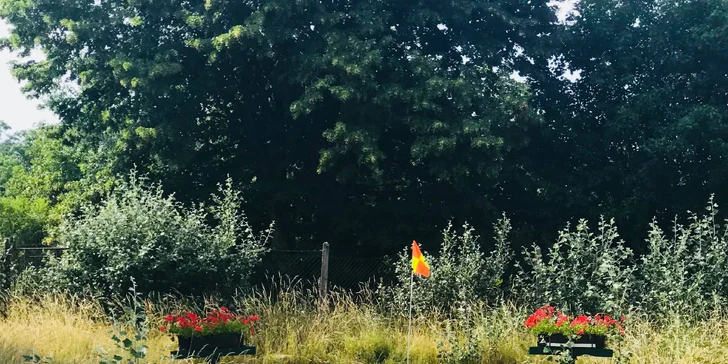 Zábava pro celou rodinu: vstupné na šestnáctijamkové hřiště FotbalGolfu