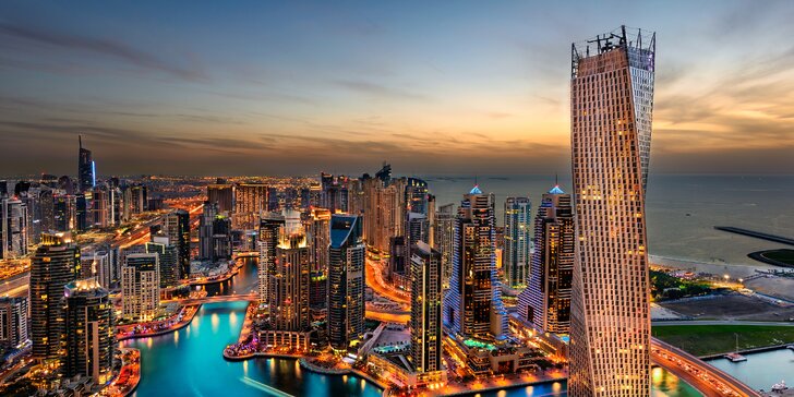 Letecky do Dubaje s možnou návštěvou Abu Dhabí: 4 noci v hotelu se snídaní
