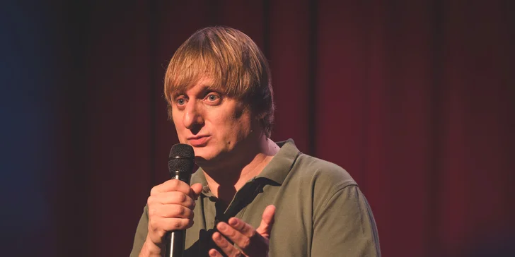 Divadlo Gong: vstupenka na stand-up Lukáše Pavláska - Kdo nepláče, není Čech!