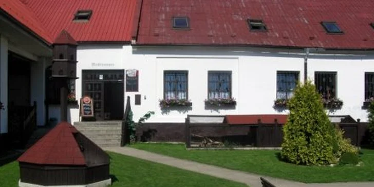 599 Kč za romantickou noc pro DVA. Večeře, ubytování a snídaně v krásné přírodě na severu Moravy se slevou 50 %.