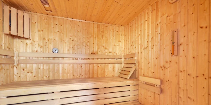 Pobyt na Slovensku v historickém hotelu: snídaně či polopenze i neomezený wellness