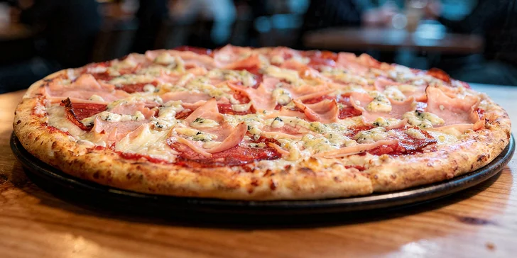 V nabídce najdete nejen pizzu, ale také mexické speciality a smaženou goudu.