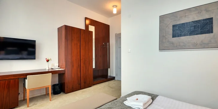 Pobyt na Slovensku v historickém hotelu: snídaně či polopenze i neomezený wellness