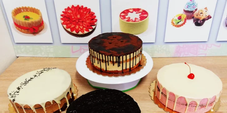 Oslaďte si oslavu: Soufflé dort dle výběru ze 4 druhů o průměru 20 i 25 cm