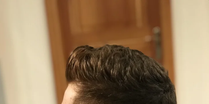 Precizní pánský střih a úprava vousů od profesionálních stylistů