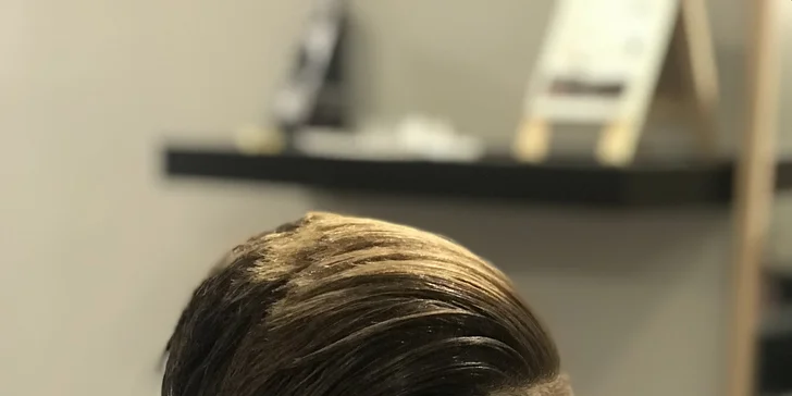 Precizní pánský střih a úprava vousů od profesionálních stylistů