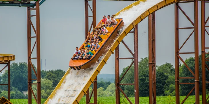 Netradiční pobyt ve westernovém voze až pro 4 i vstup do Energylandie