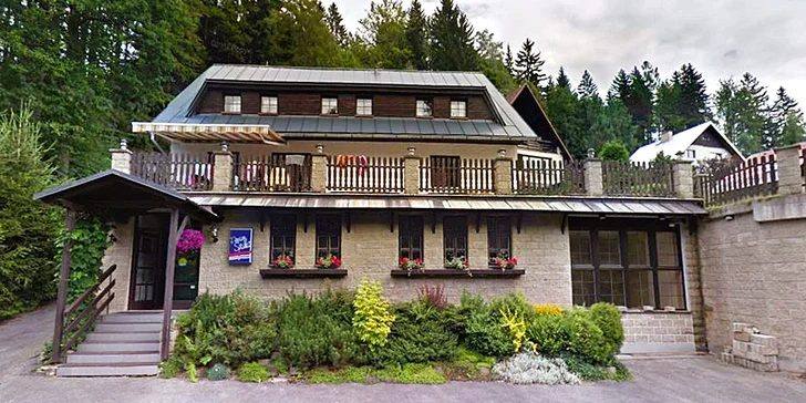 4denní dovolená v rodinném penzionu v Krkonoších se snídaní a wellness