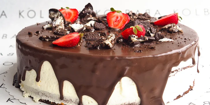 Smetanový Oreo dort nebo Malinová stracciatella z cukrárny Kolbaba