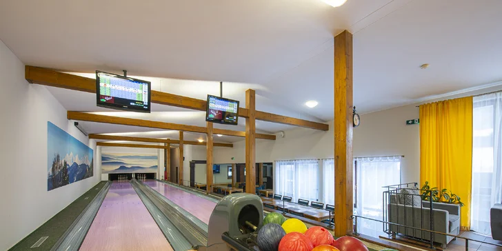 Za zábavou v priestoroch rezortu sa vyberte do Bowling baru. 