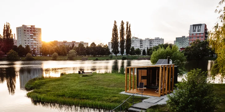 Príďte si užiť moderný spôsob relaxu - v mestskej časti Nad Jazerom na vás čaká samoobslužná kontajnerová sauna!