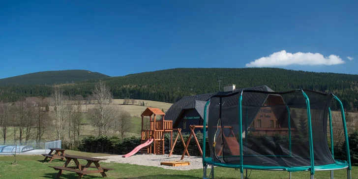 Podzimní pobyt v Jeseníkách: krytý i venkovní bazén a polopenze