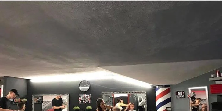 Kompletní barber pro pány: střih, masáž hlavy, holení břitvou i kolínská