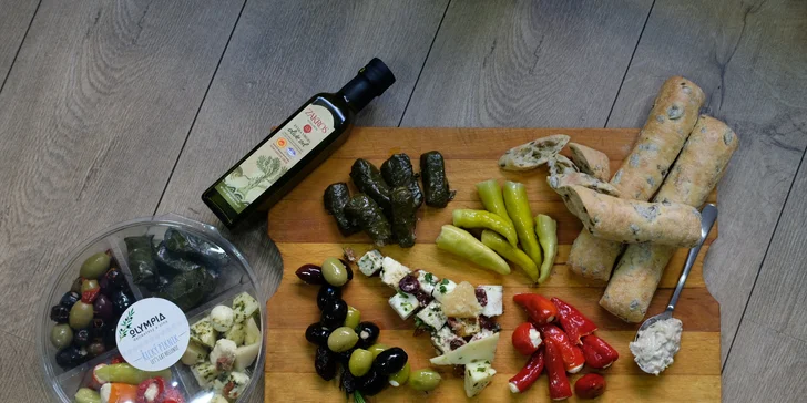Řecké delikatesy a 20% sleva na další nákup: olivy, sýry, sušená rajčata i ovoce