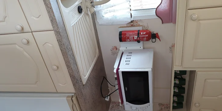 Rodinná pohoda v mobilním domě až pro 4 osoby: pobyt v klidu přírody