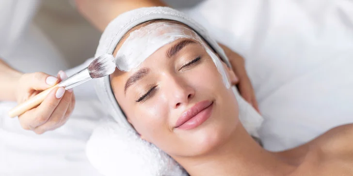 Kozmetické ošetrenia: Hydratačné, protizápalové, chemický peeling, microneedling a i.